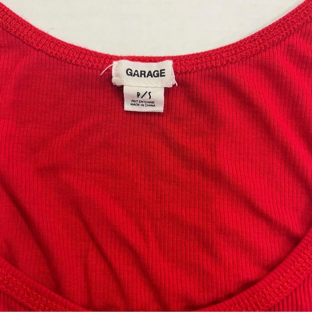 Garage Ribbed Button Crop Tank - Picture 5 of 6
